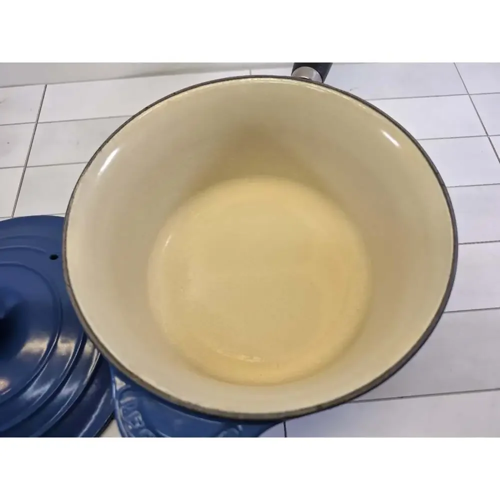 Le Creuset 2 3/4 QT Saucepan #20 Cast Iron Pot Blue W Phenolic Handle *READ!**